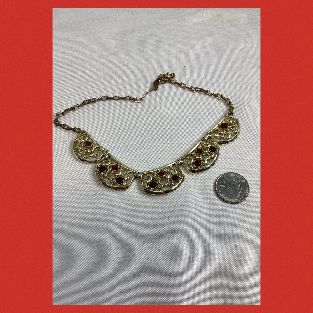 Elegant Gold And Red Necklace - image 2